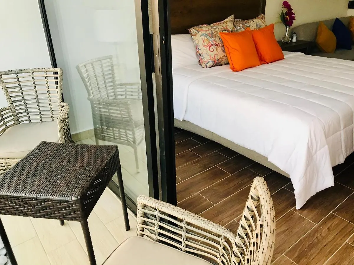 Edificio Vanessa 24 Studios Playa del Carmen